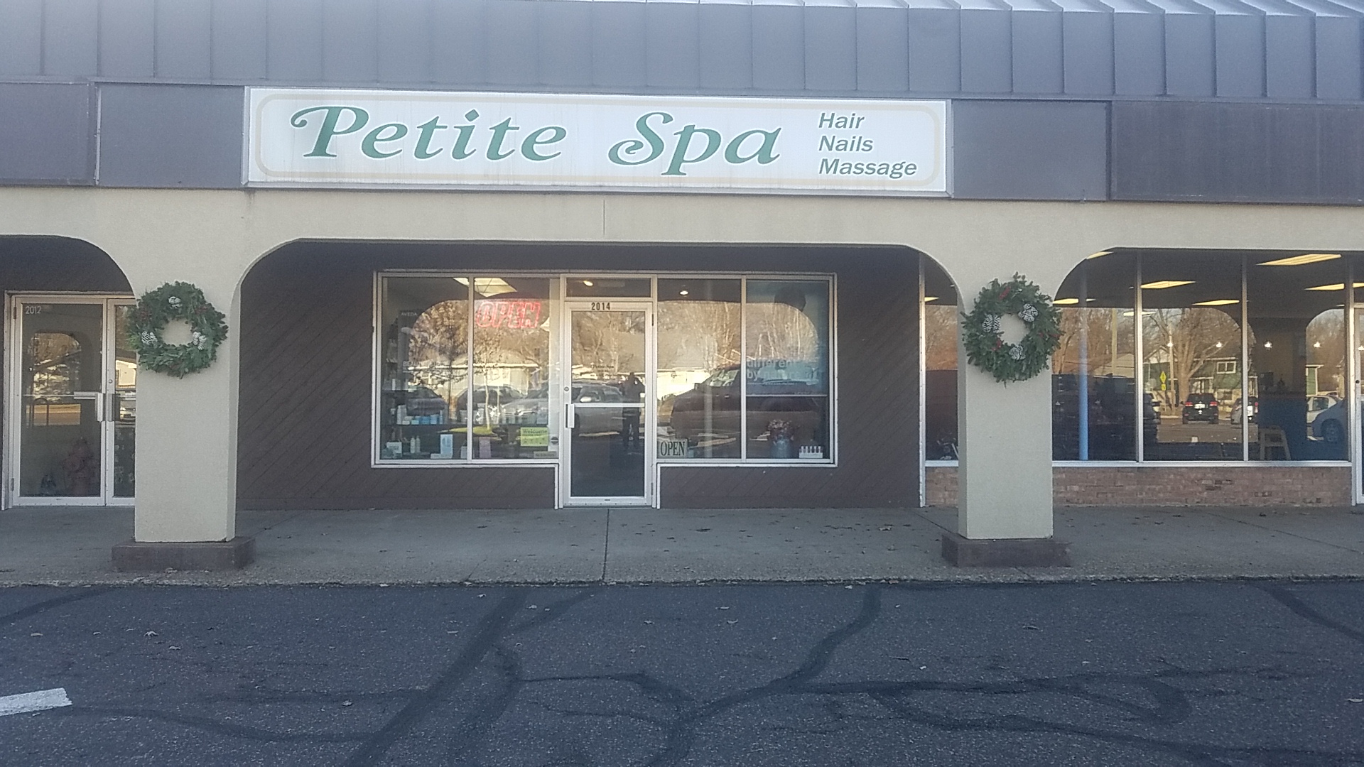 Petite Spa