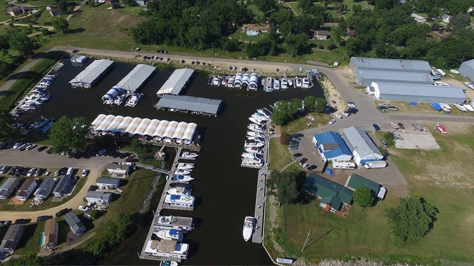Wabasha Marina & Boatyard 1009 Main St E, Wabasha