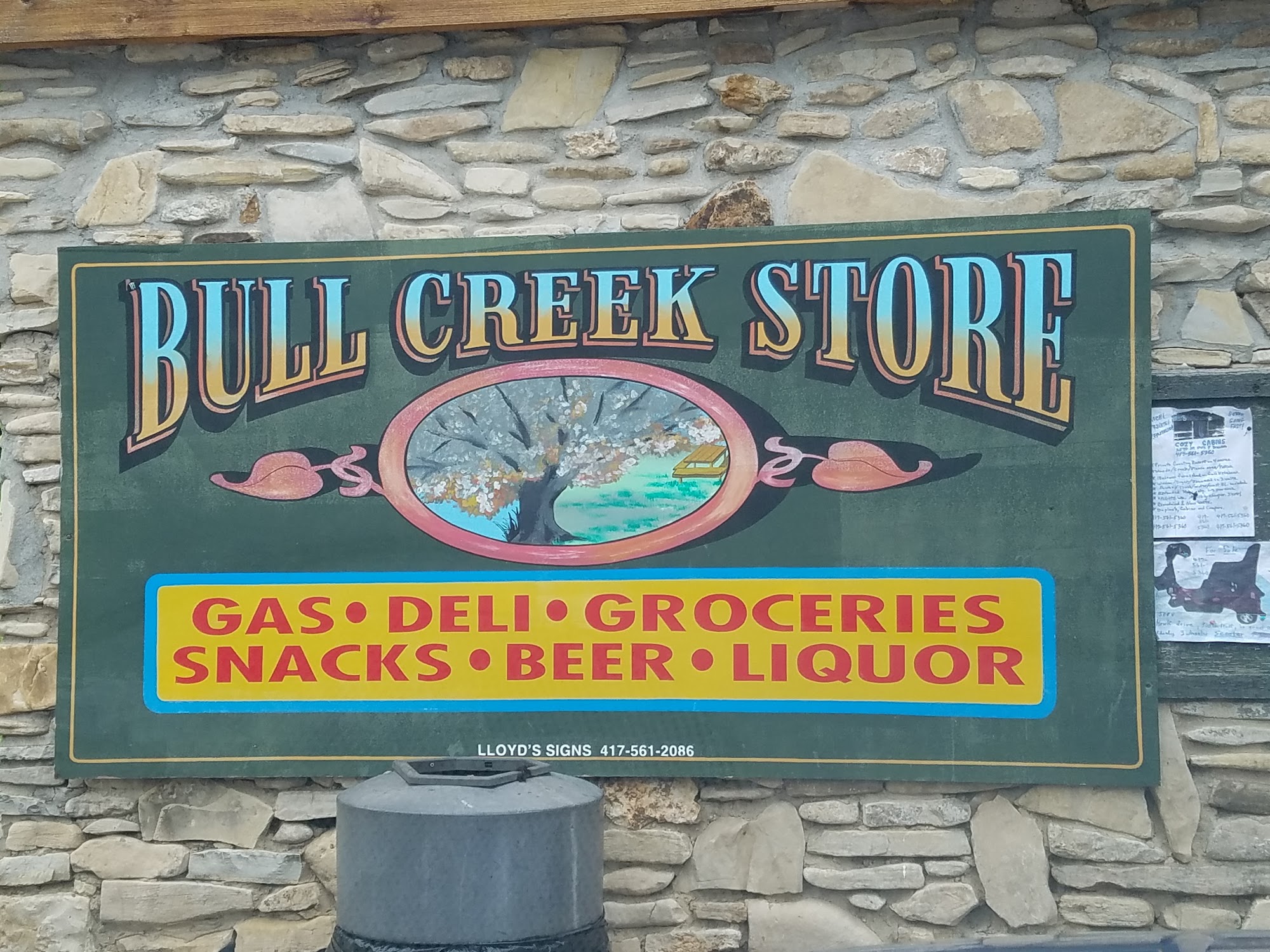 Bull Creek Store