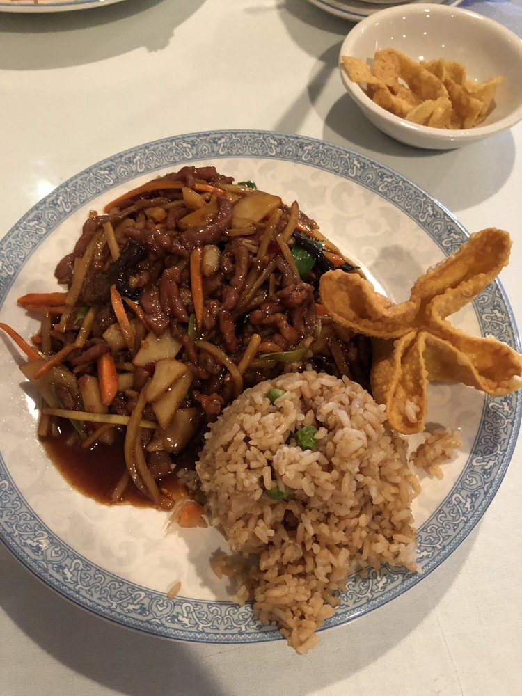 Peking Restaurant 212 E Green Meadows Rd #4, Columbia