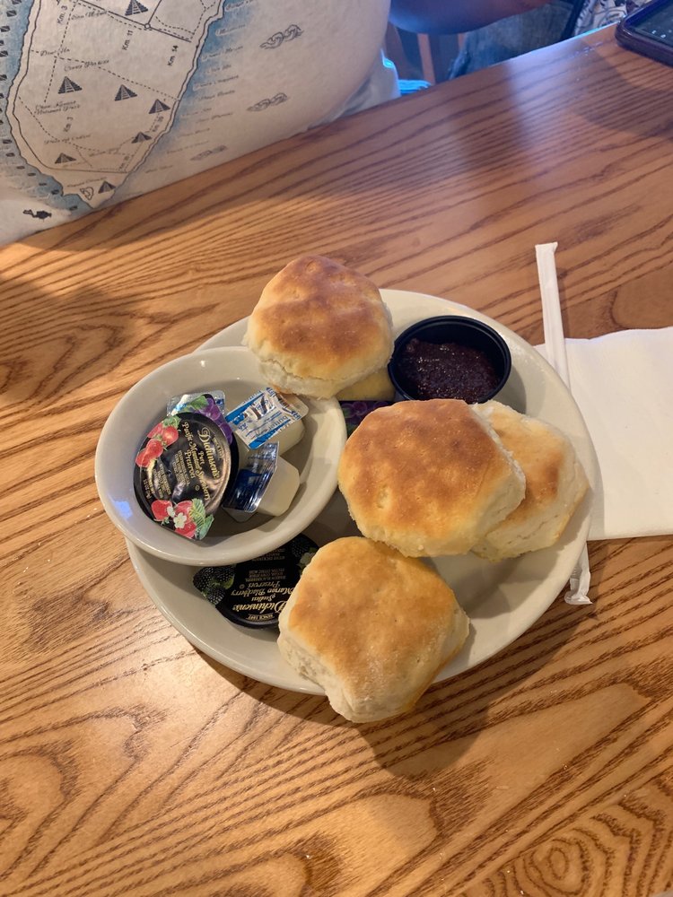 Cracker Barrel Old Country Store 4110 S Lee's Summit Rd, Independence