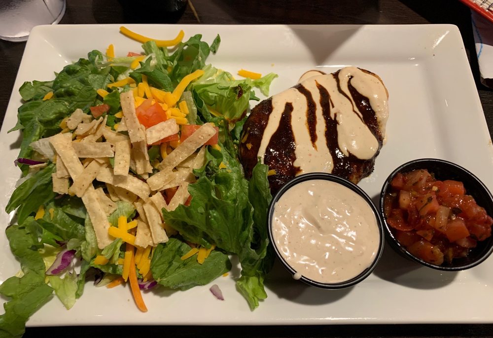 Red Robin Gourmet Burgers and Brews 18810 E US Hwy 40, Independence