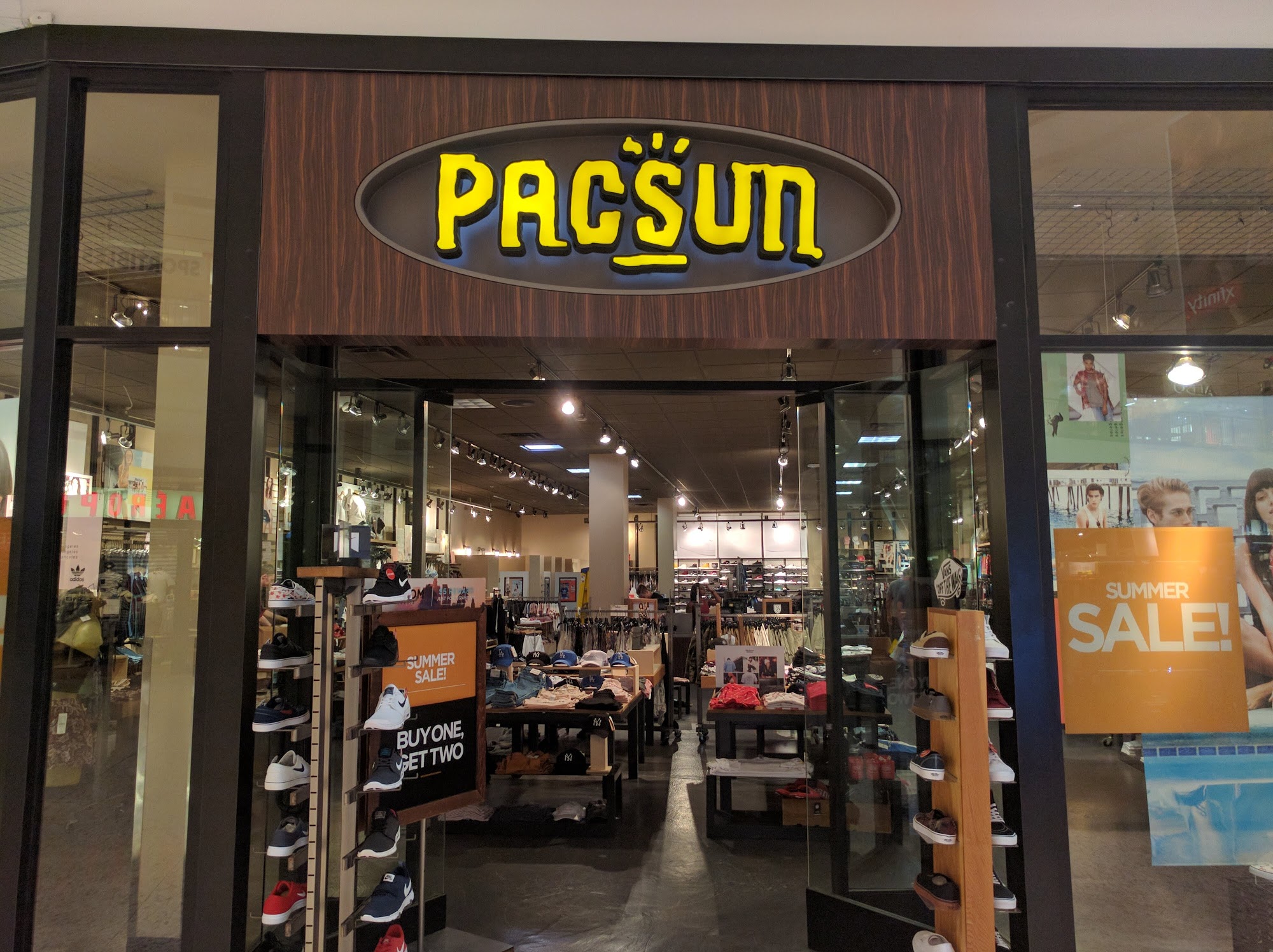 PacSun