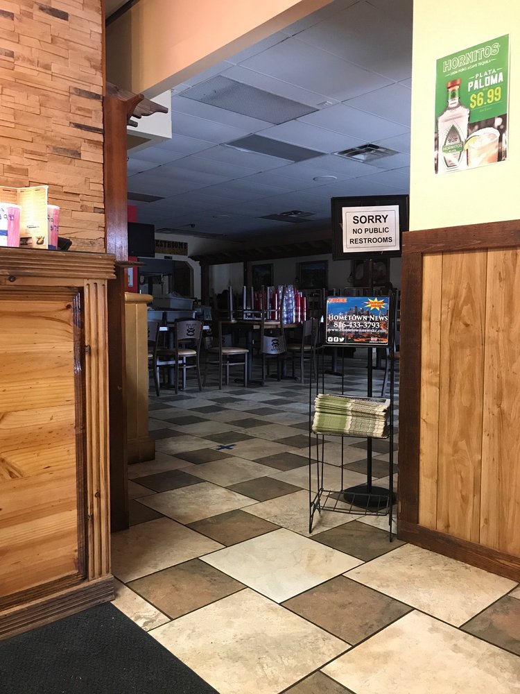 La Fuente Mexican Restaurant 2325 Rte 291, Independence