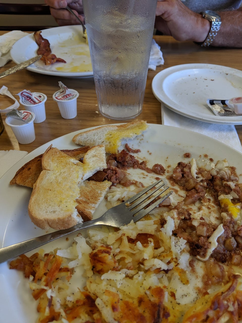Englewood Cafe 10904 E Winner Rd, Independence