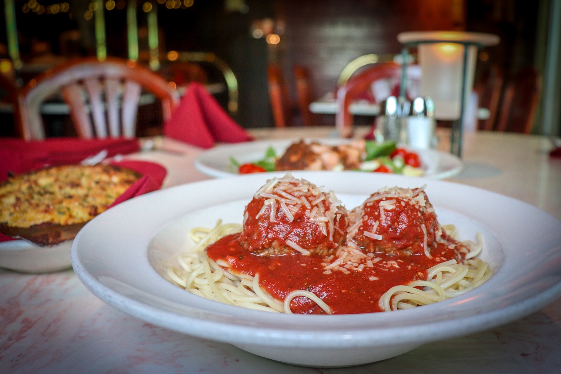 V's Italiano Ristorante 10819 E US Hwy 40, Independence