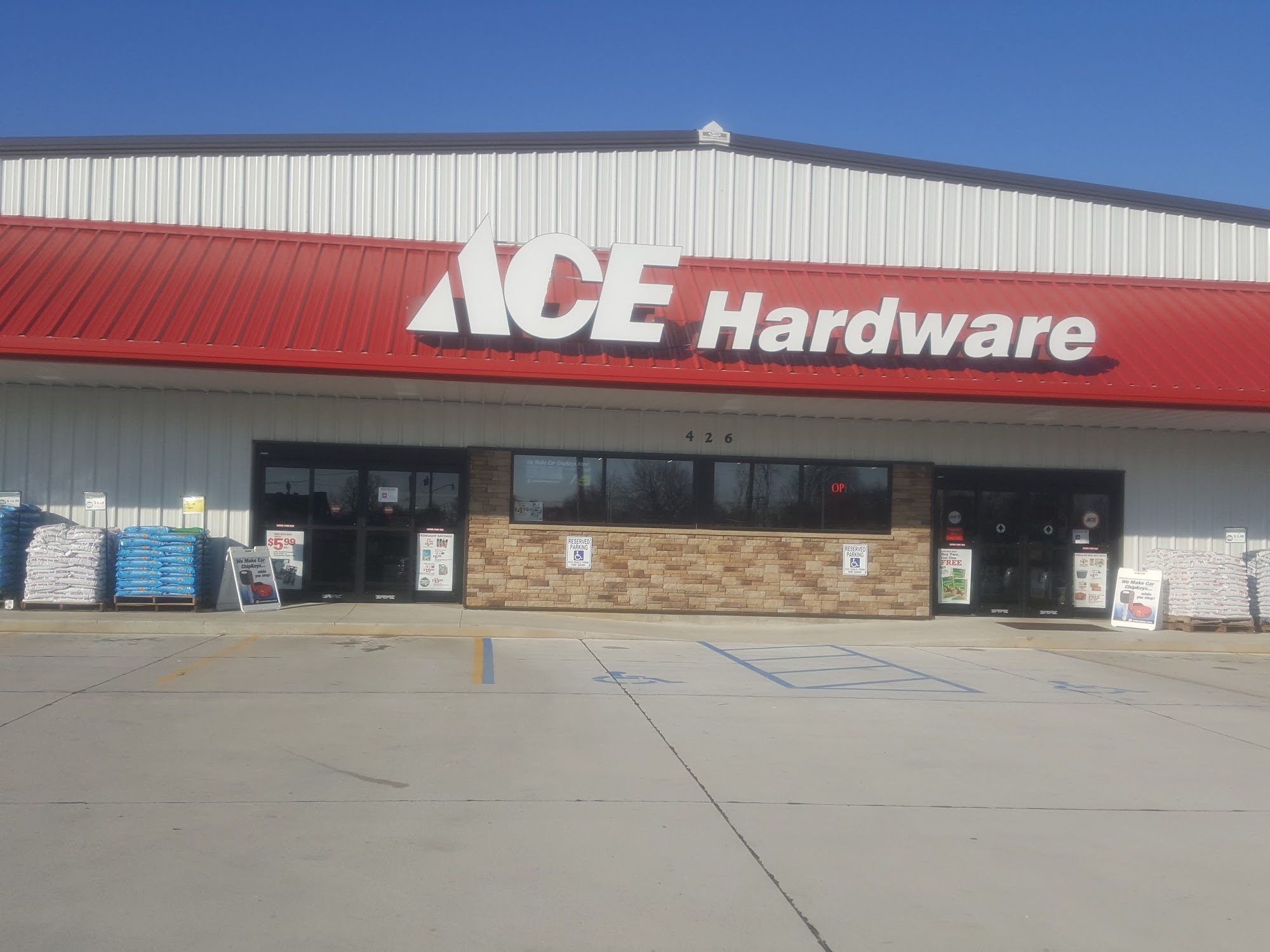Ken's Ace Hardware