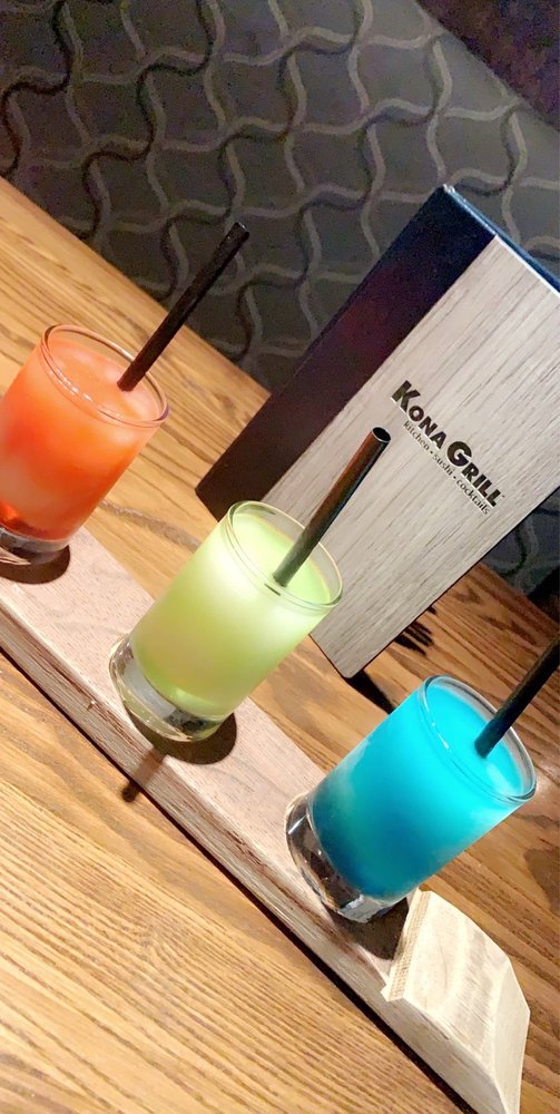 Kona Grill - Kansas City 444 Ward Pkwy, Kansas City