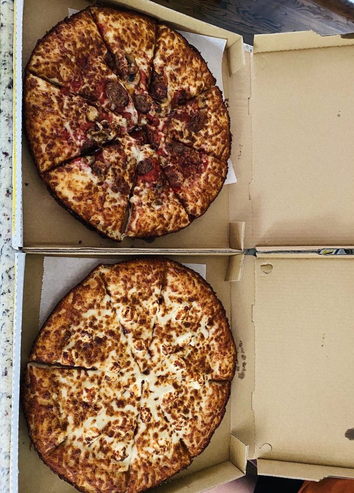Artego Pizza 900 W 39th St, Kansas City