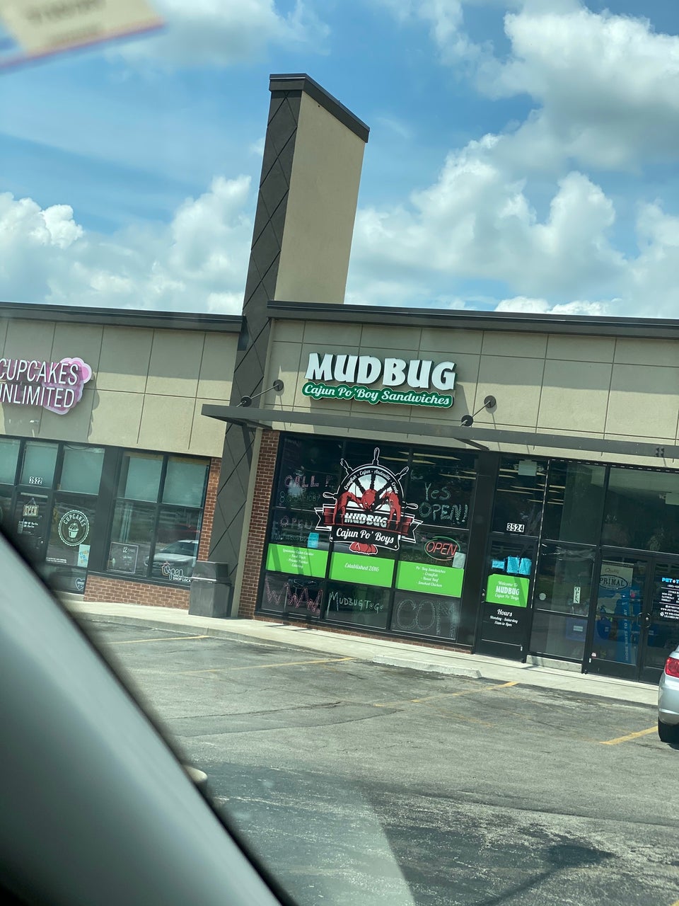 Mudbug Cajun Po' Boys 3524 NE Vivion Rd, Kansas City