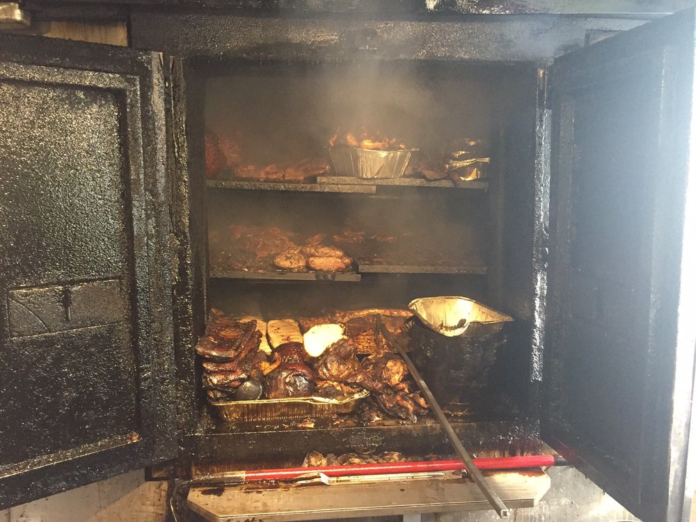 LC's Bar-B-Q 5800 Blue Pkwy, Kansas City