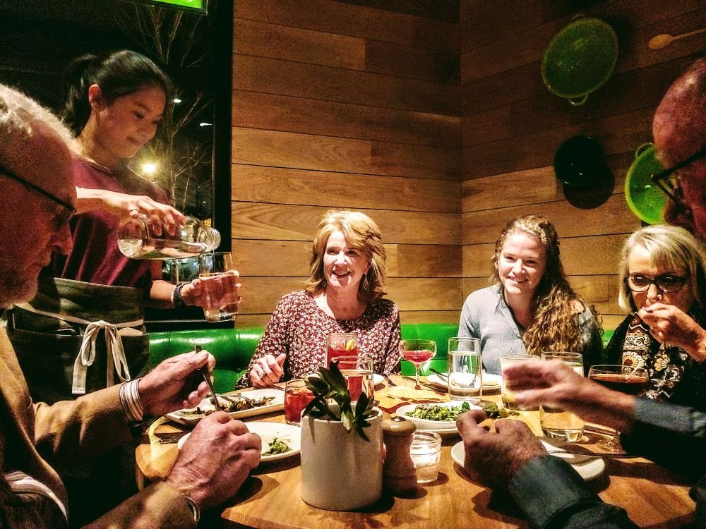 True Food Kitchen 4749 Pennsylvania Ave, Kansas City