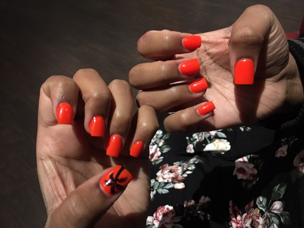 Nail studio 11212 Manchester Rd, Kirkwood