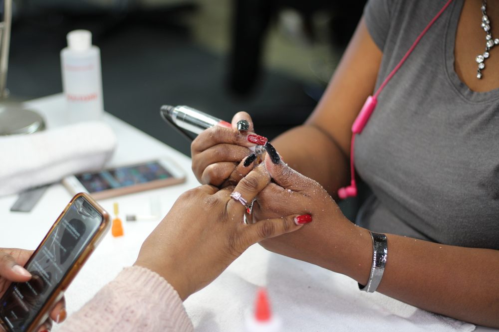 Manicures by Mandy