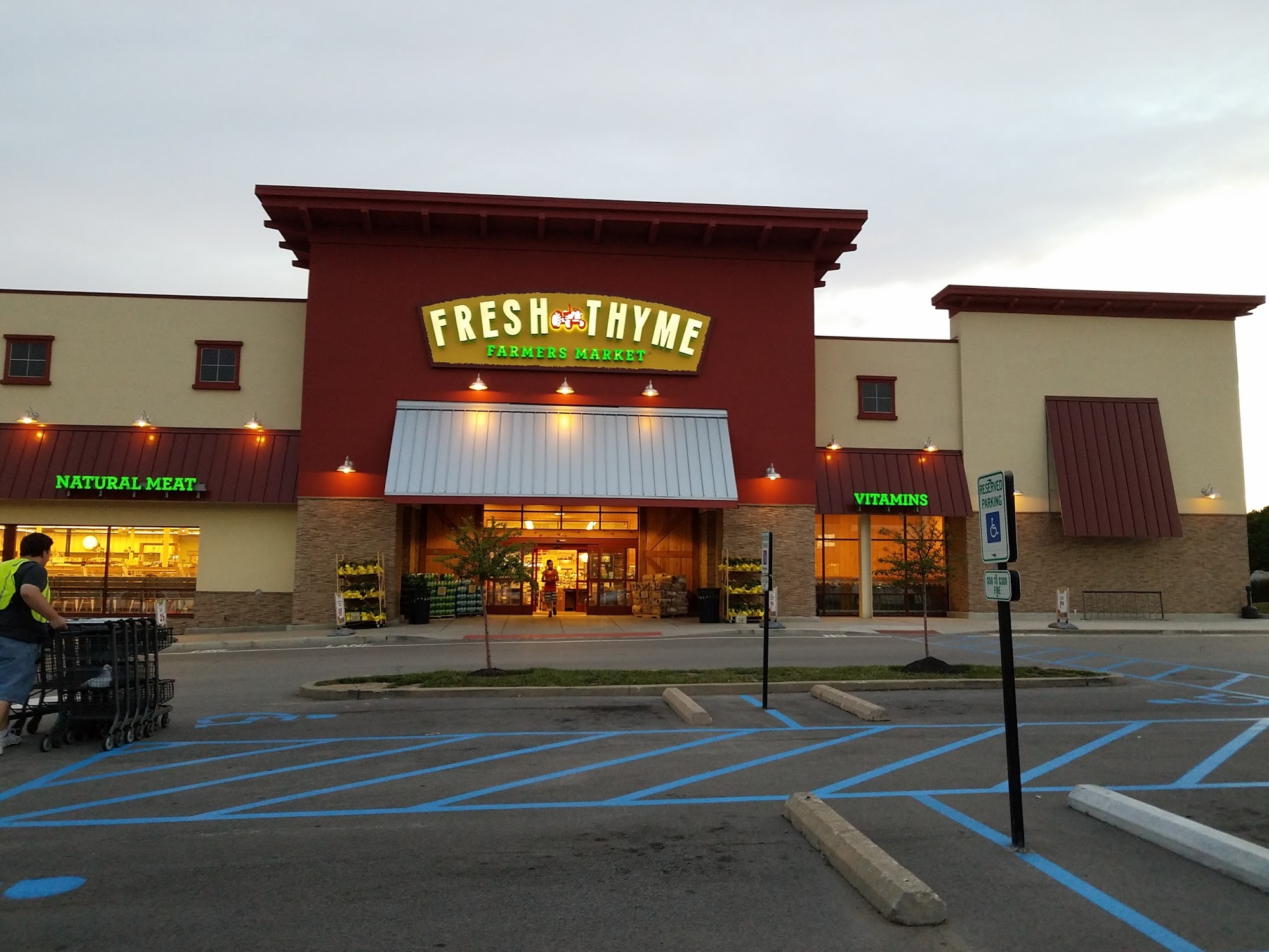 Fresh Thyme Market