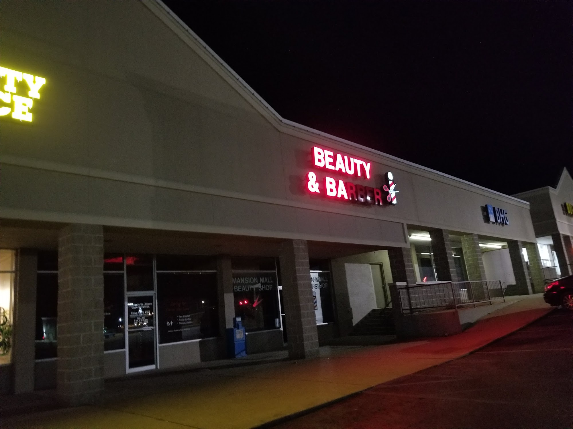 Mansion Mall Beauty & Barber Shop