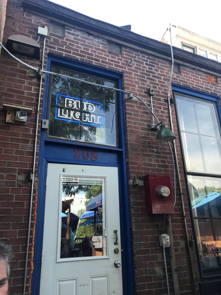 Lloyd & Harry's Bar & Grill 208 N Main St, St Charles
