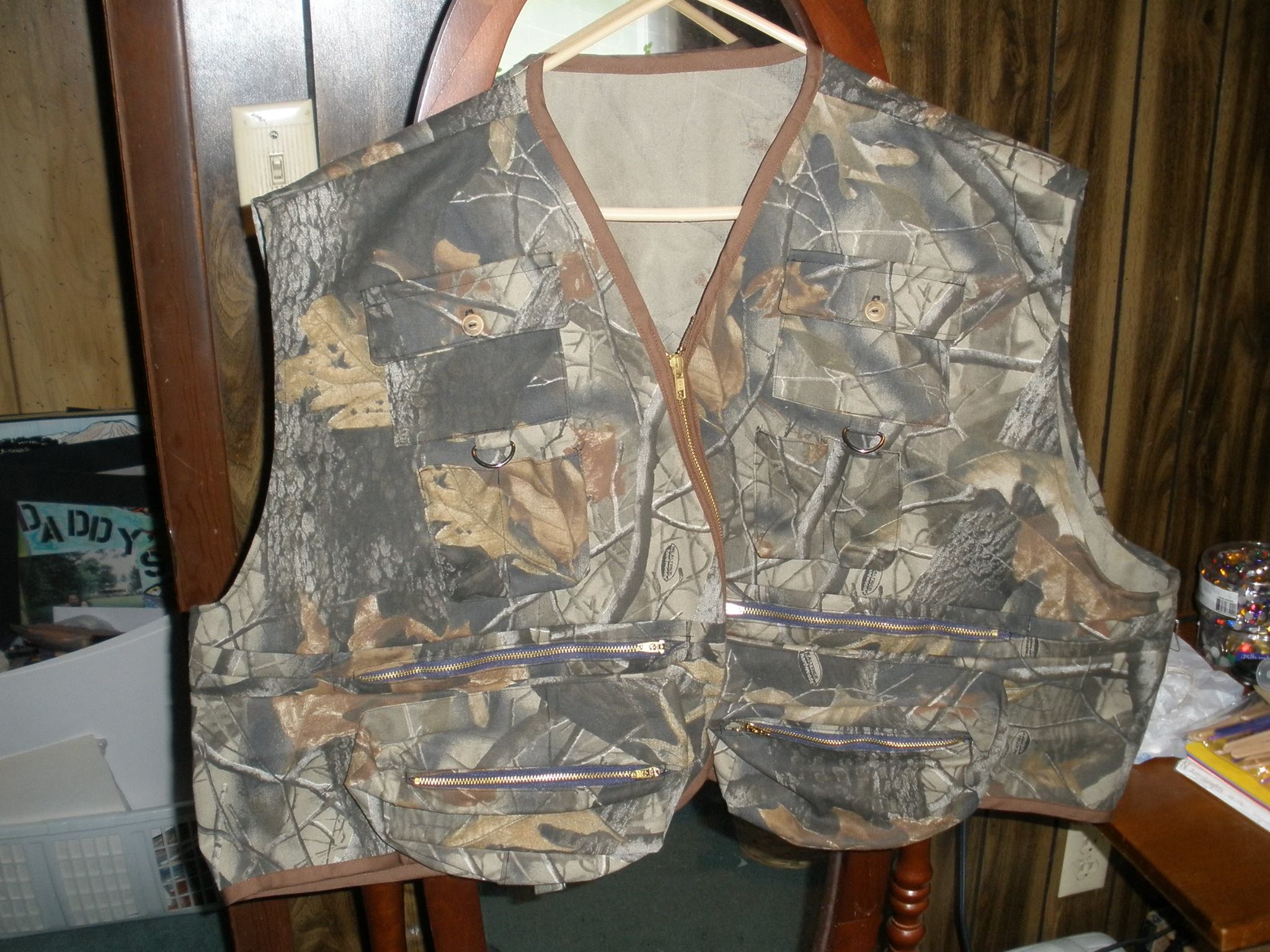 Diana's Custom Sewing 307 N Louise Ave, St James Missouri 65559