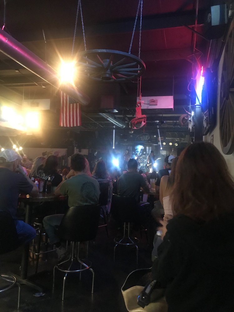 Southbound Bar & Grill 5739 S Campbell Ave b, Springfield