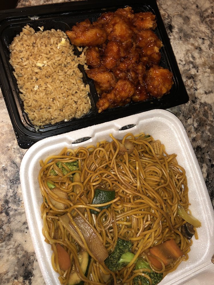 New Oriental Restaurant 550 E Chestnut Expy, Springfield
