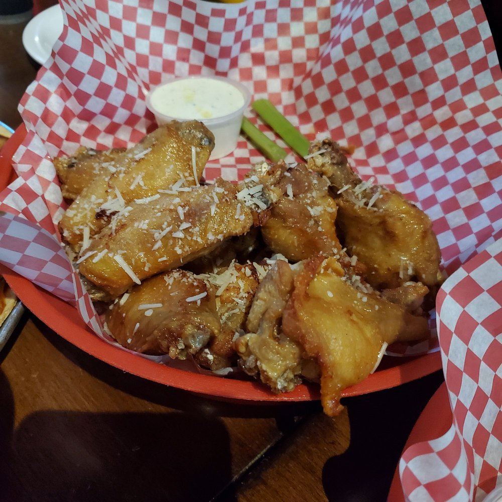 The Roost Bar & Grill (Republic Rd) 4216 S Cox Rd #112, Springfield