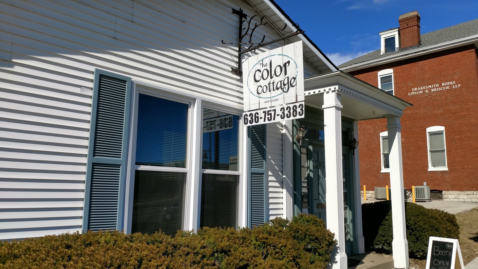 The Color Cottage