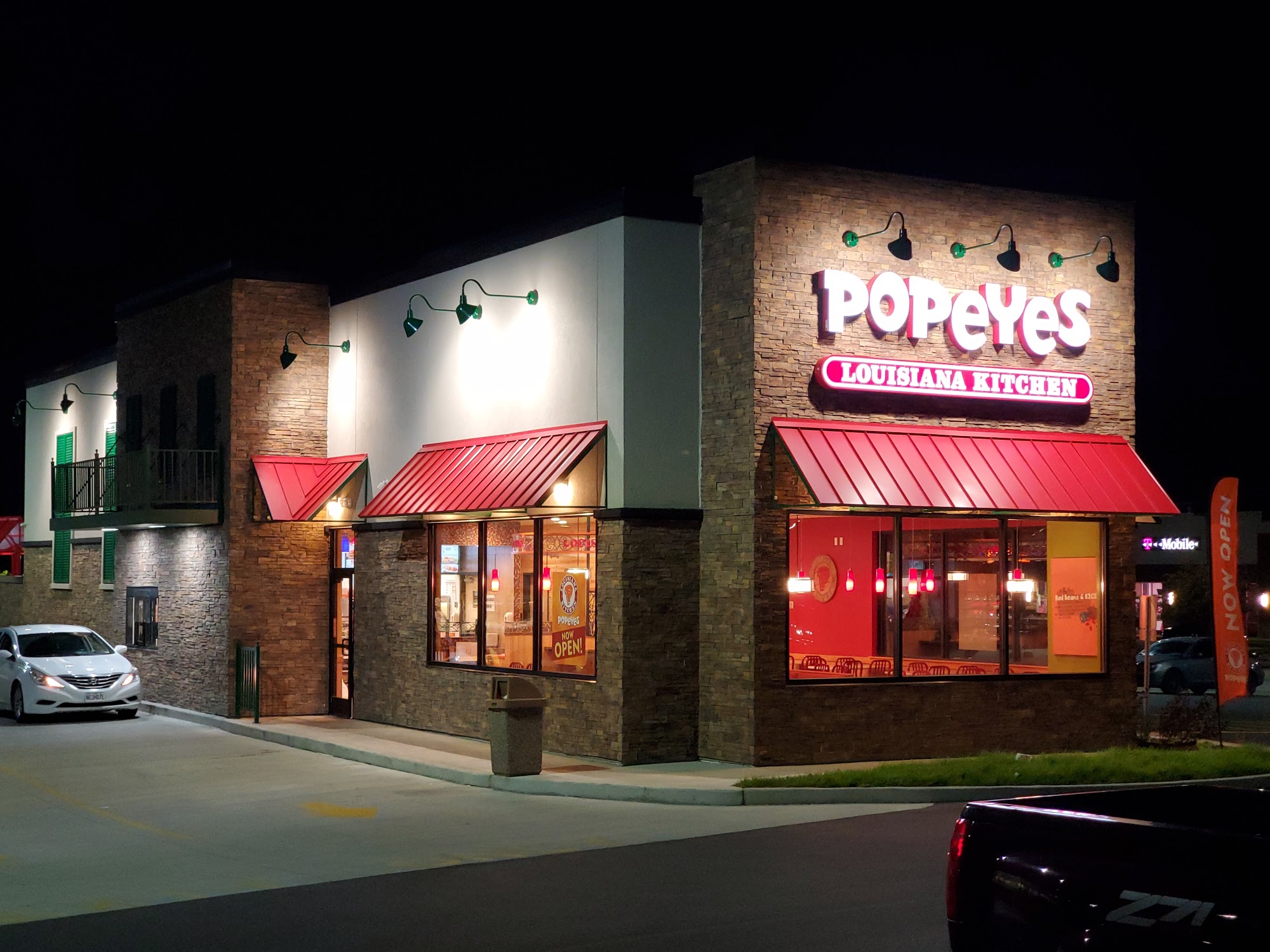 Popeyes Louisiana Kitchen 1041 Regency Pkwy, St Charles