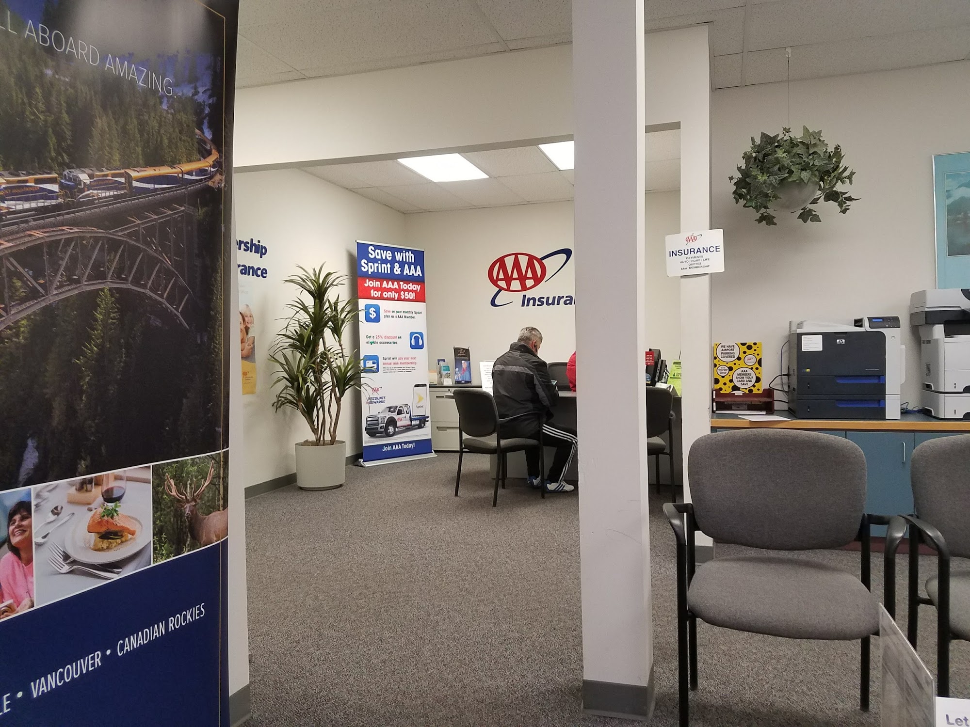 AAA Saint Louis Insurance and Member Services