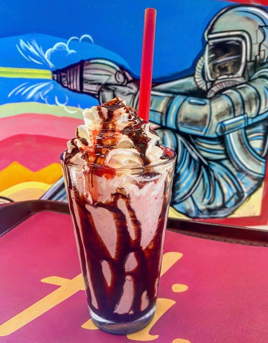 Hi-Pointe Drive-In 1033 McCausland Ave, St. Louis