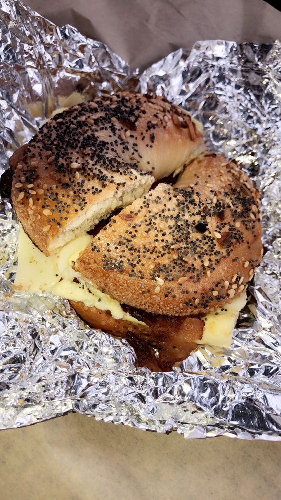 The Daily Bread Bakery & Cafe 11719 Manchester Rd, St. Louis