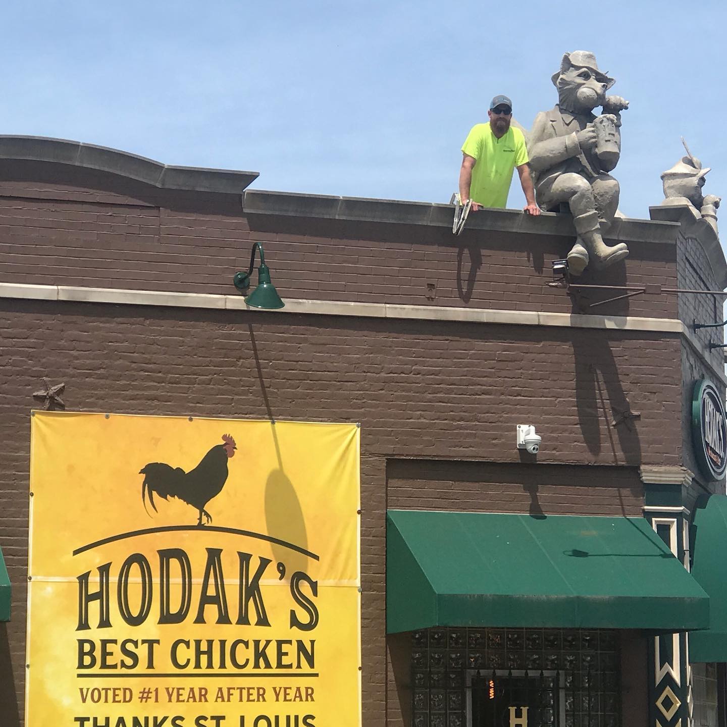 Hodak's Restaurant & Bar 2100 Gravois Ave, St. Louis