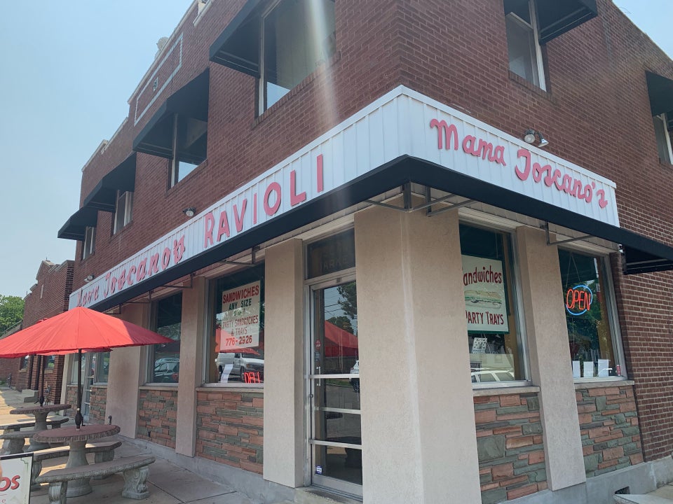 Mama Toscanos Ravioli 2201 Macklind Ave, St. Louis