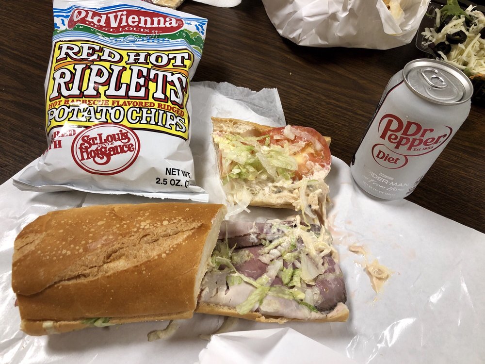 Mom's Deli 4412 Jamieson Ave, St. Louis