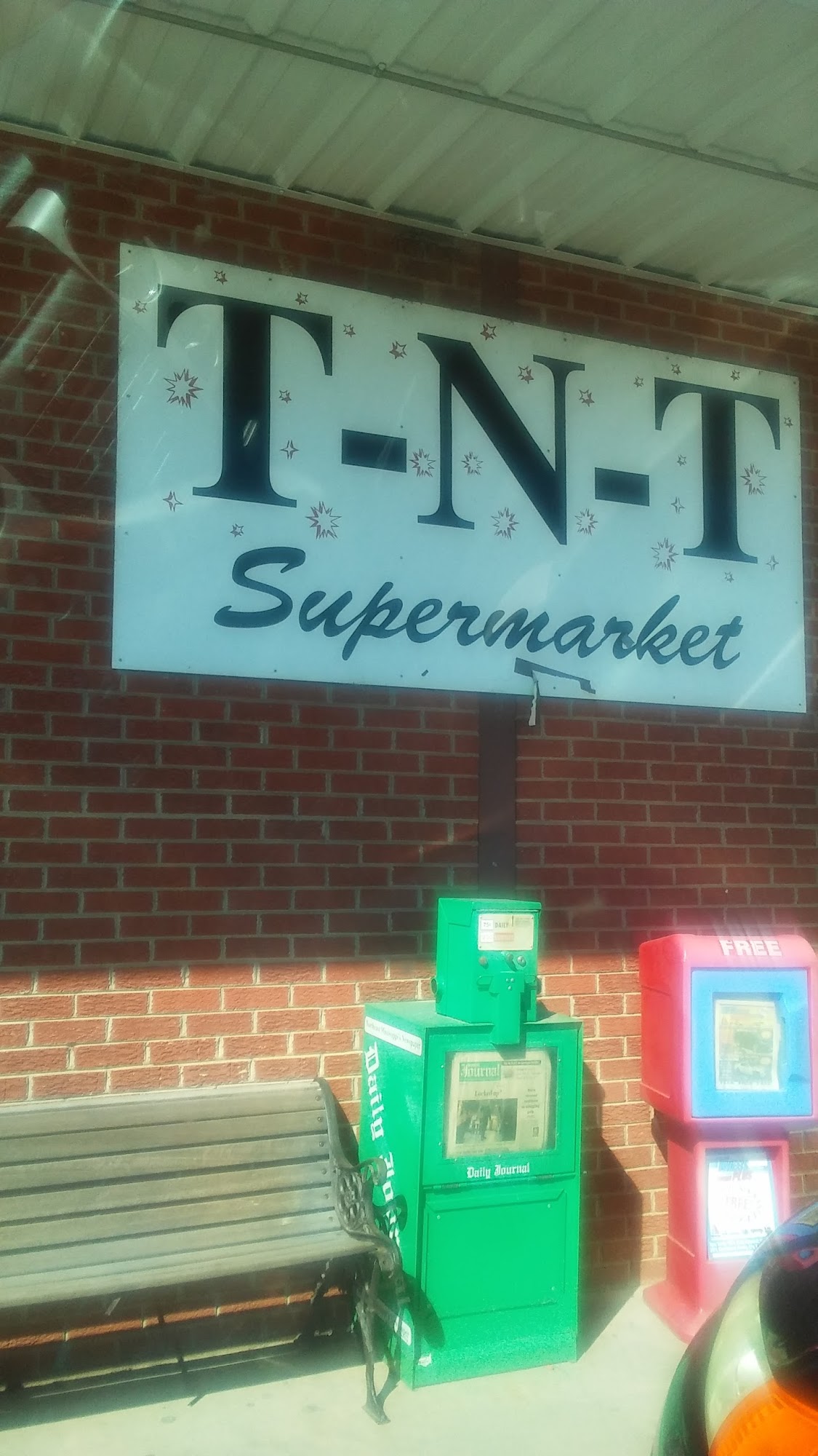 TNT Supermarket