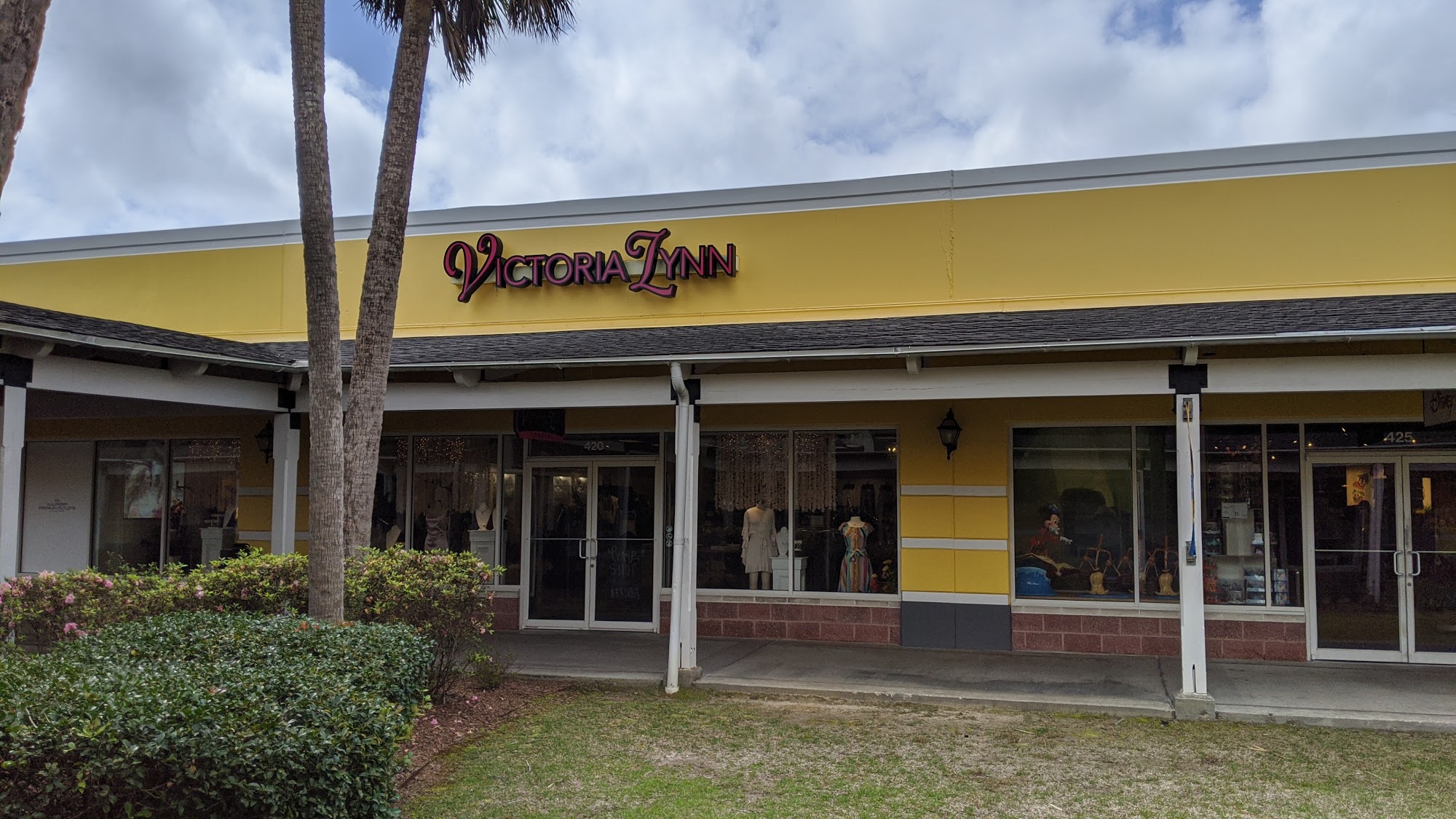 Victoria Lynn Jewelry Premium Outlet Store