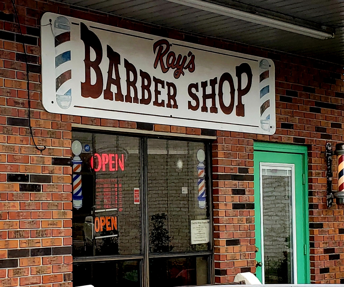 Ray's Barber Shop
