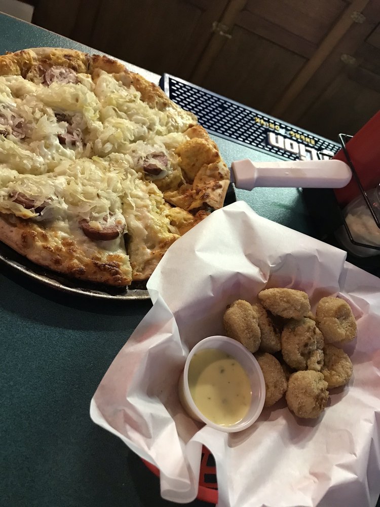 Vu Villa Pizza 521 W Park St, Butte