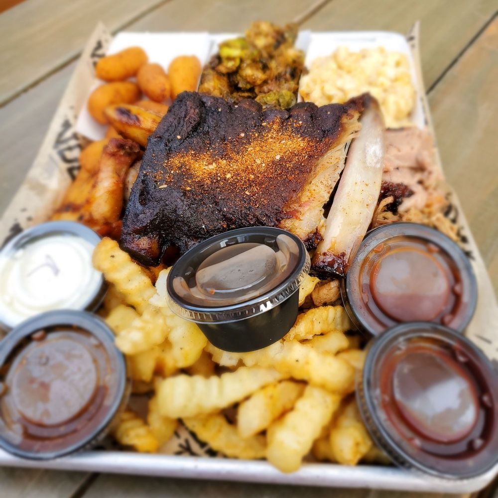 Bonfire BBQ & Catering 1056 Patton Ave, Asheville