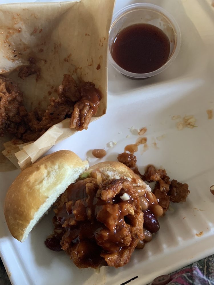 Black Bear BBQ 800 Fairview Rd Suite C8, Asheville