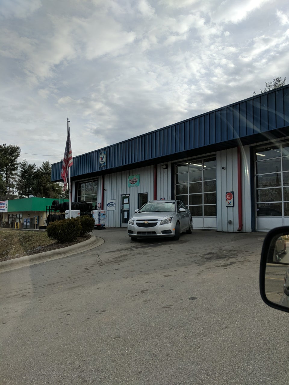 Rogers Express Lube & Tire