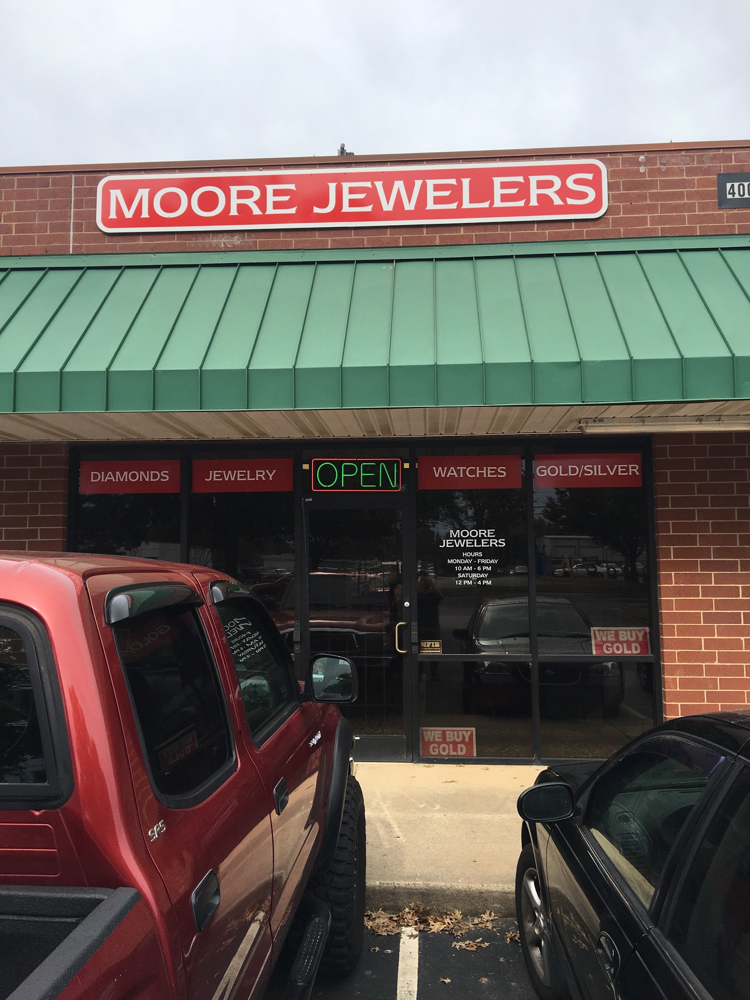 Moore Jewelers