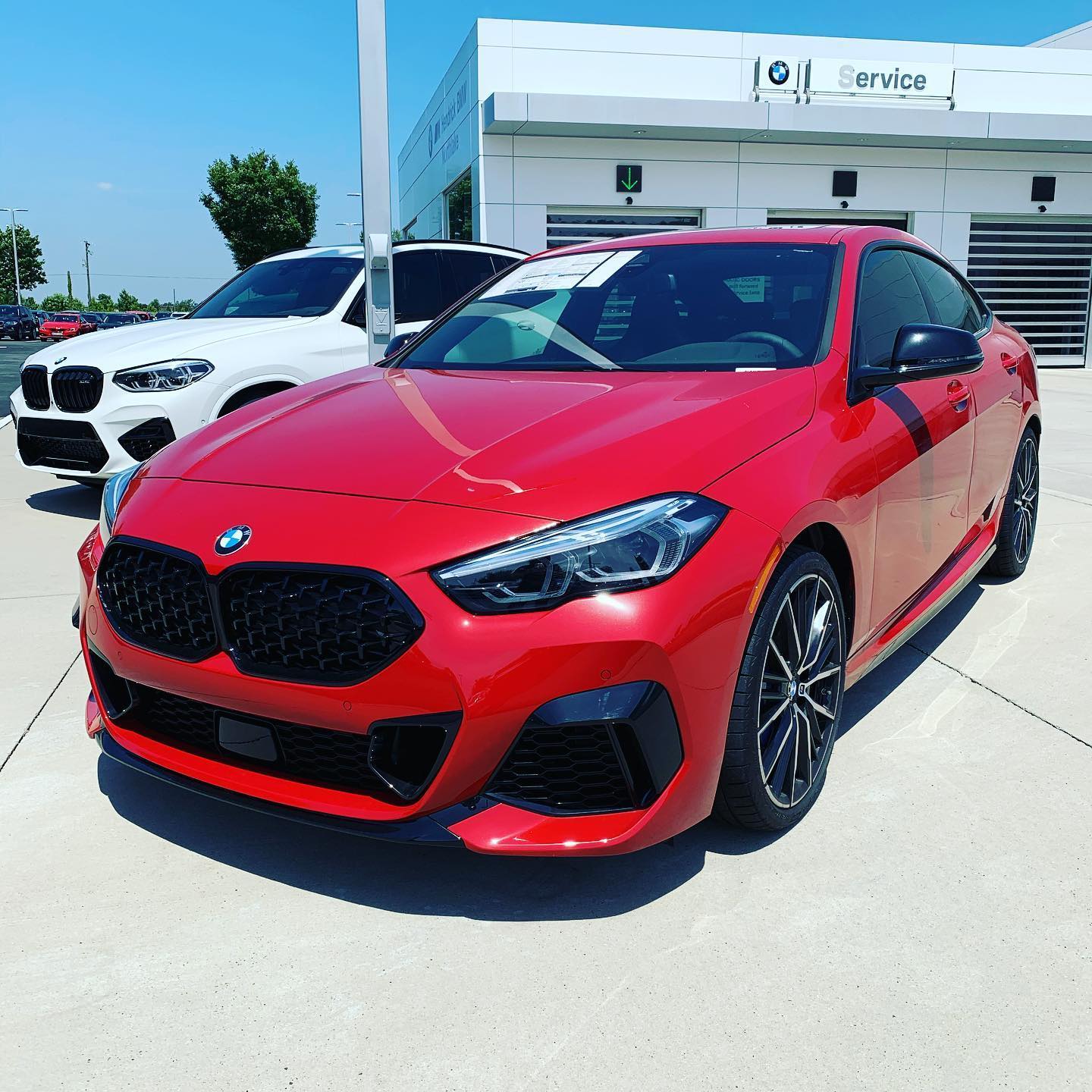 HENDRICK BMW NORTHLAKE - Charlotte NC - Hours, Directions, Reviews ...