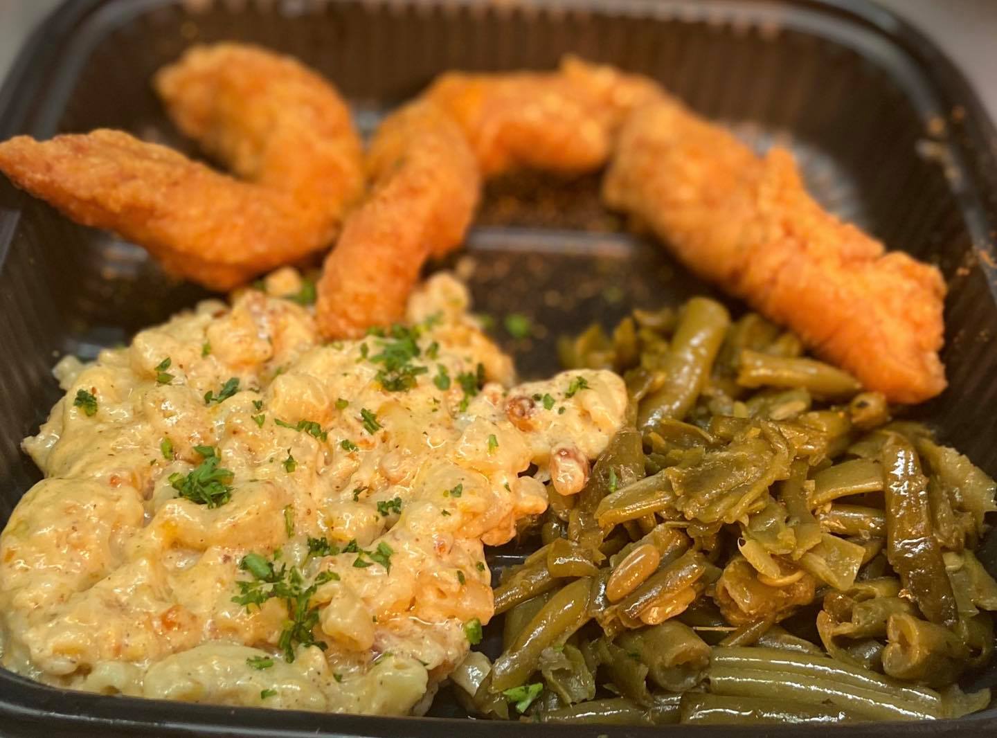 Cuzzo's Cuisine 3418 Tuckaseegee Rd, Charlotte