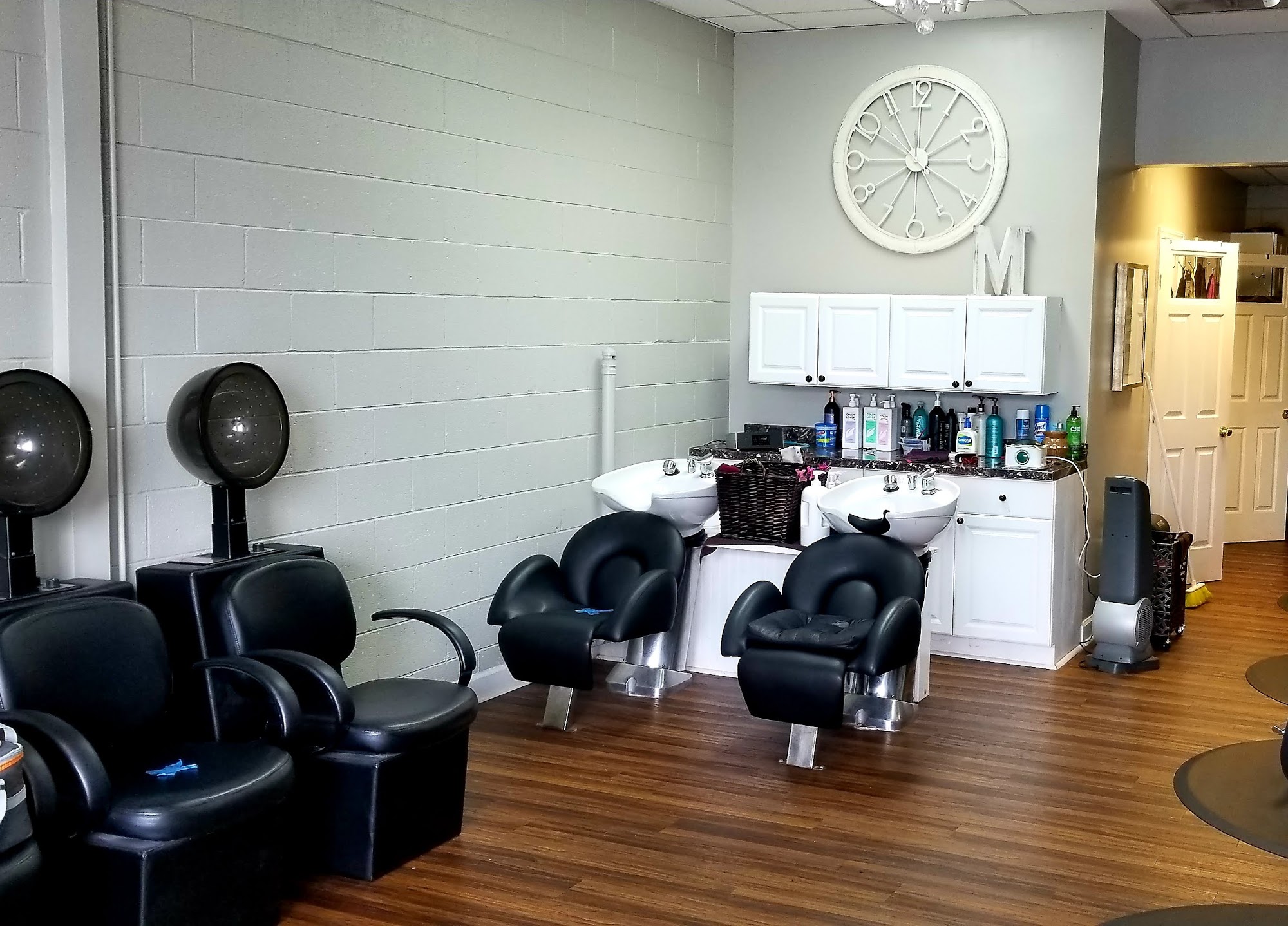 Modern Beauty Salon