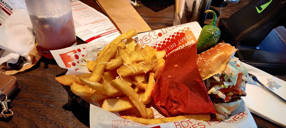 Red Robin Gourmet Burgers and Brews 5313 New Hope Commons Blvd Ext, Durham