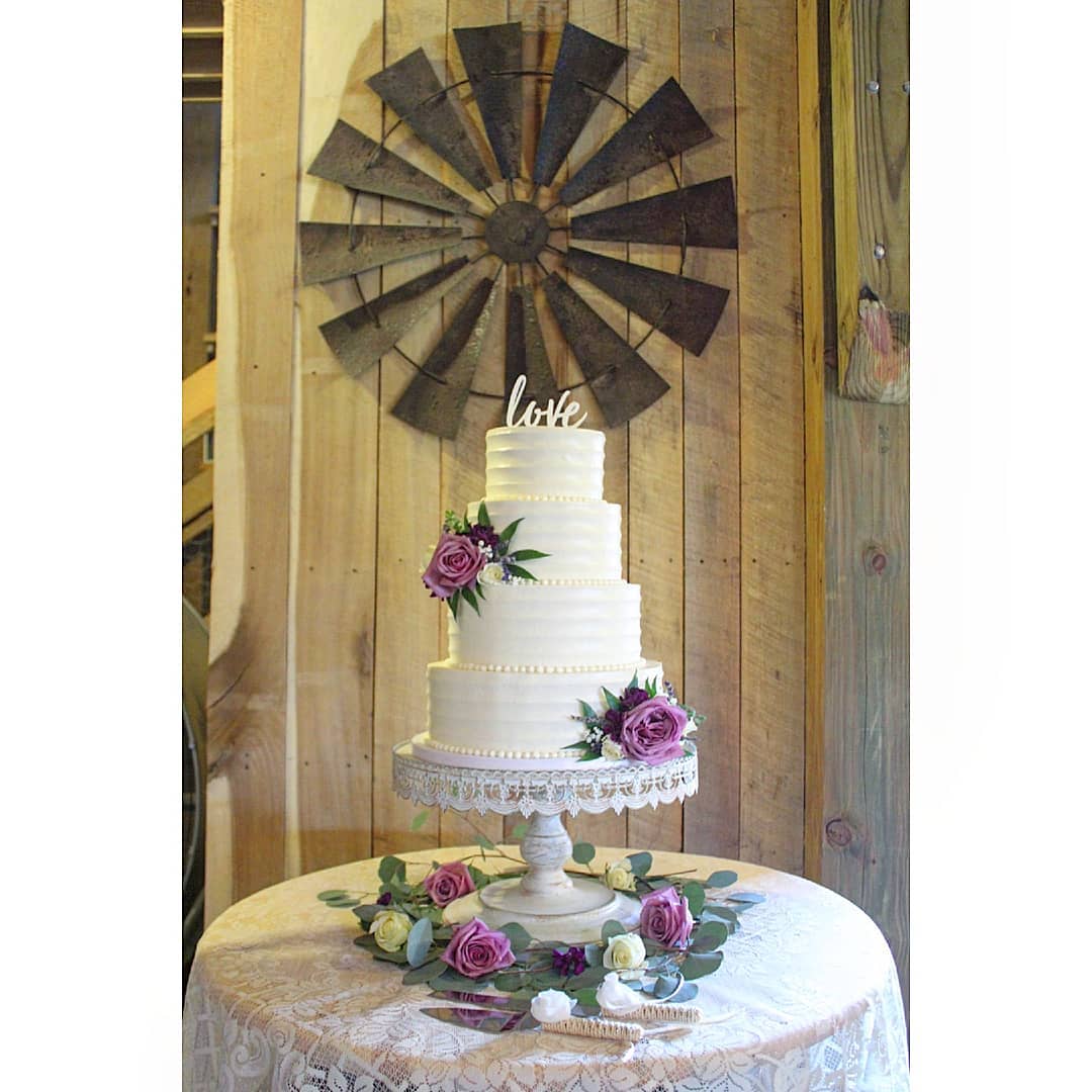 Capital Cakes BY APPOINTMENT ONLY, 3108 Cardinal Lake Dr, Durham
