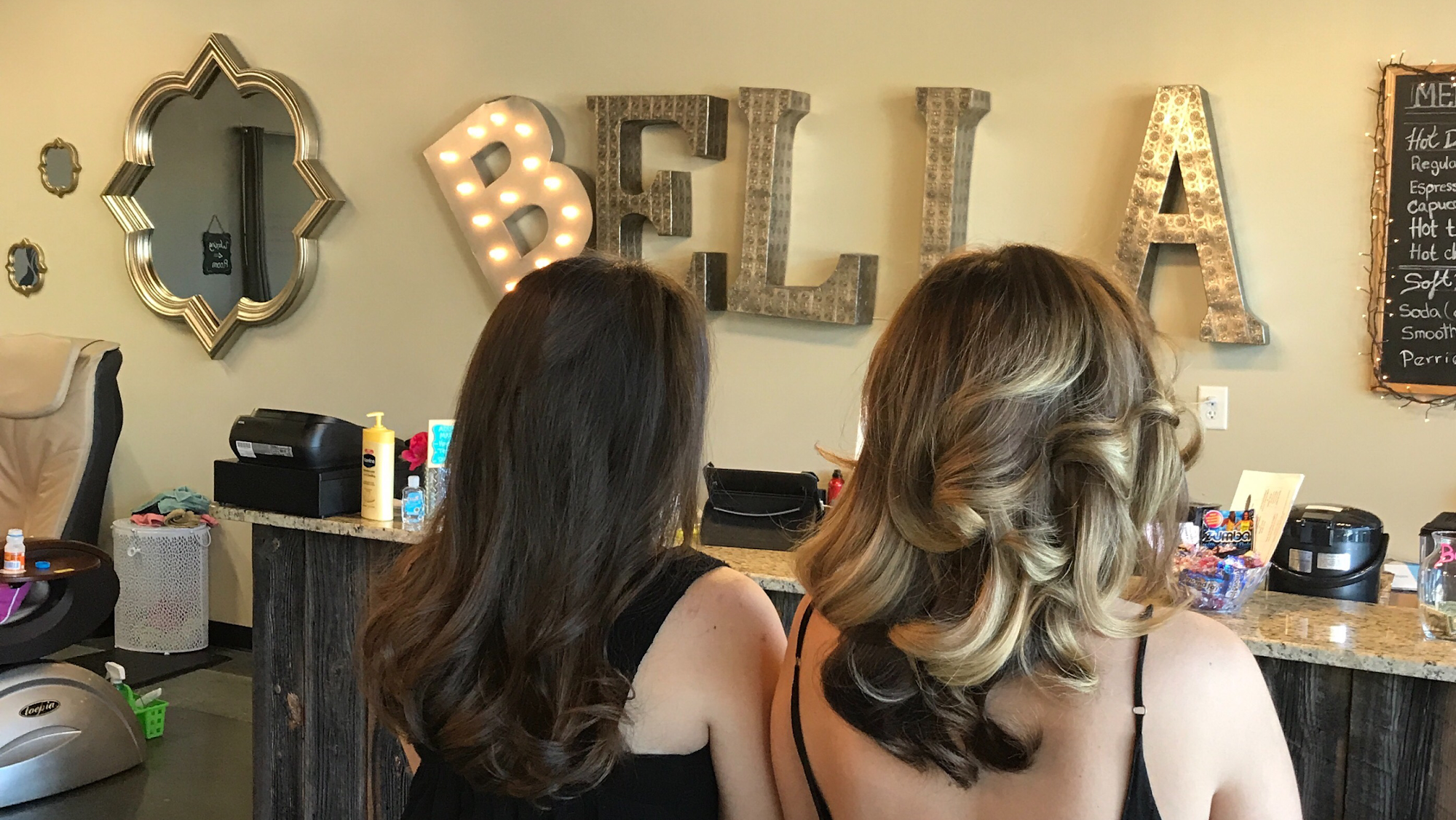 Blo-Out Bella & Blow Dry Bar