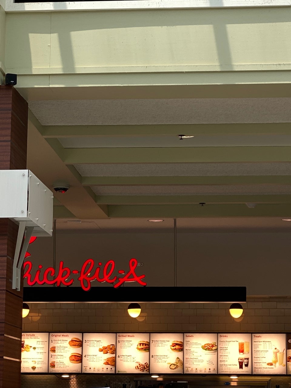 Chick-fil-A 419 Cross Creek Mall, Fayetteville