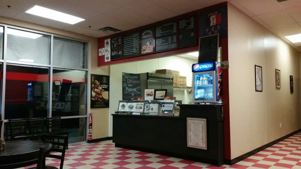 Divano's Pizzeria 5131 NC-42 # 200, Garner