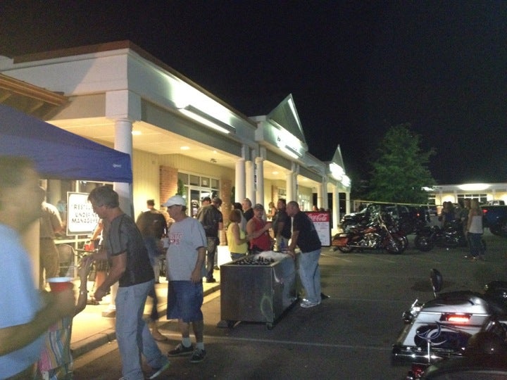 Aversboro Restaurant & Sports Bar 1411 Aversboro Rd, Garner